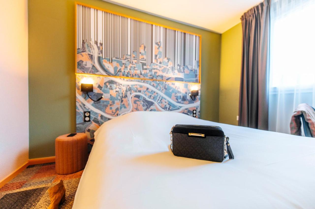 Ibis Styles Lyon Croix Rousse Hotel Екстериор снимка