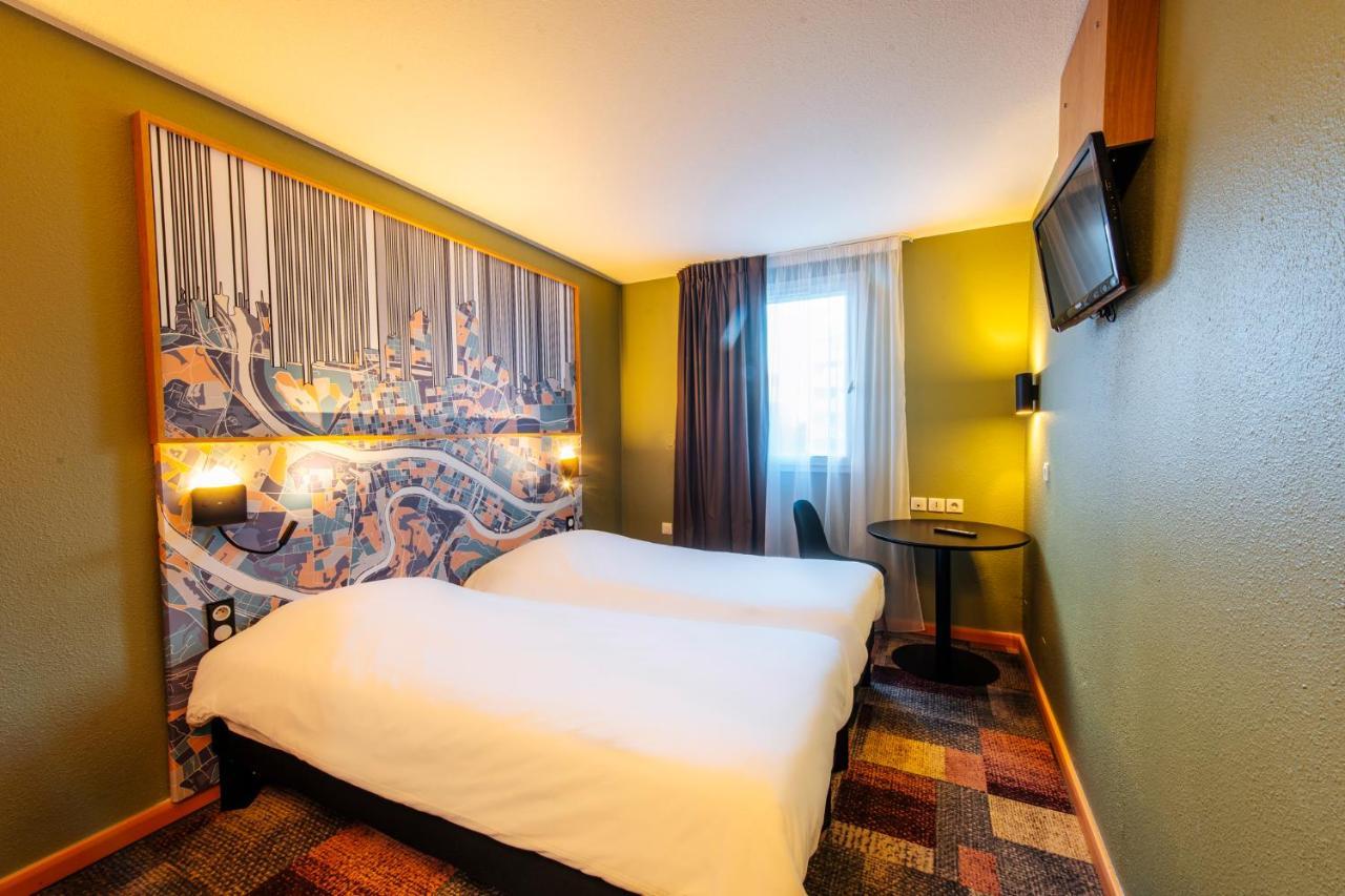 Ibis Styles Lyon Croix Rousse Hotel Екстериор снимка