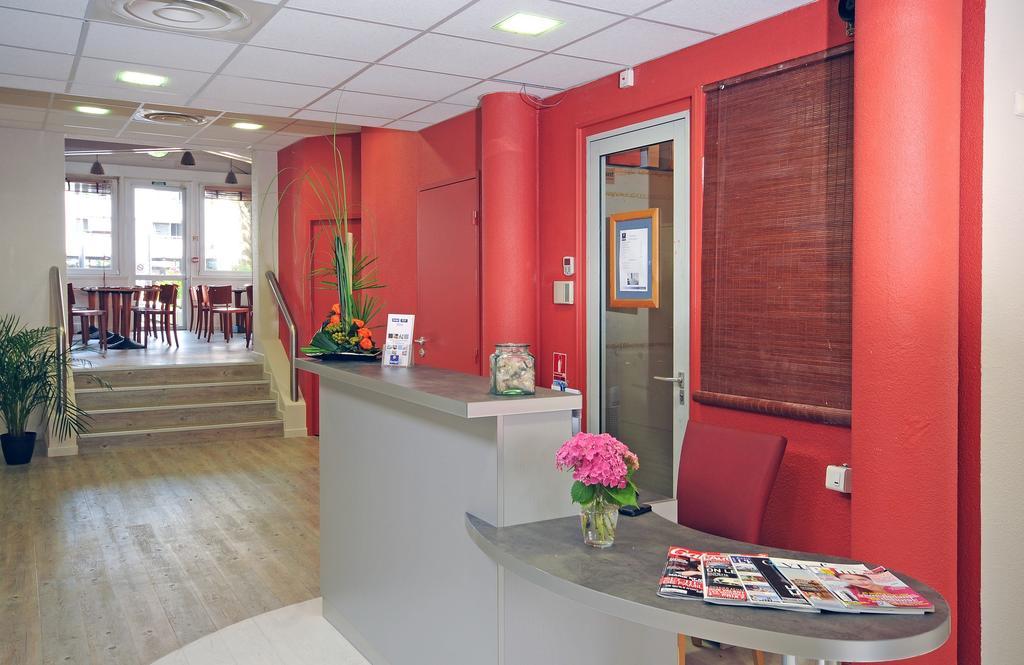 Ibis Styles Lyon Croix Rousse Hotel Екстериор снимка