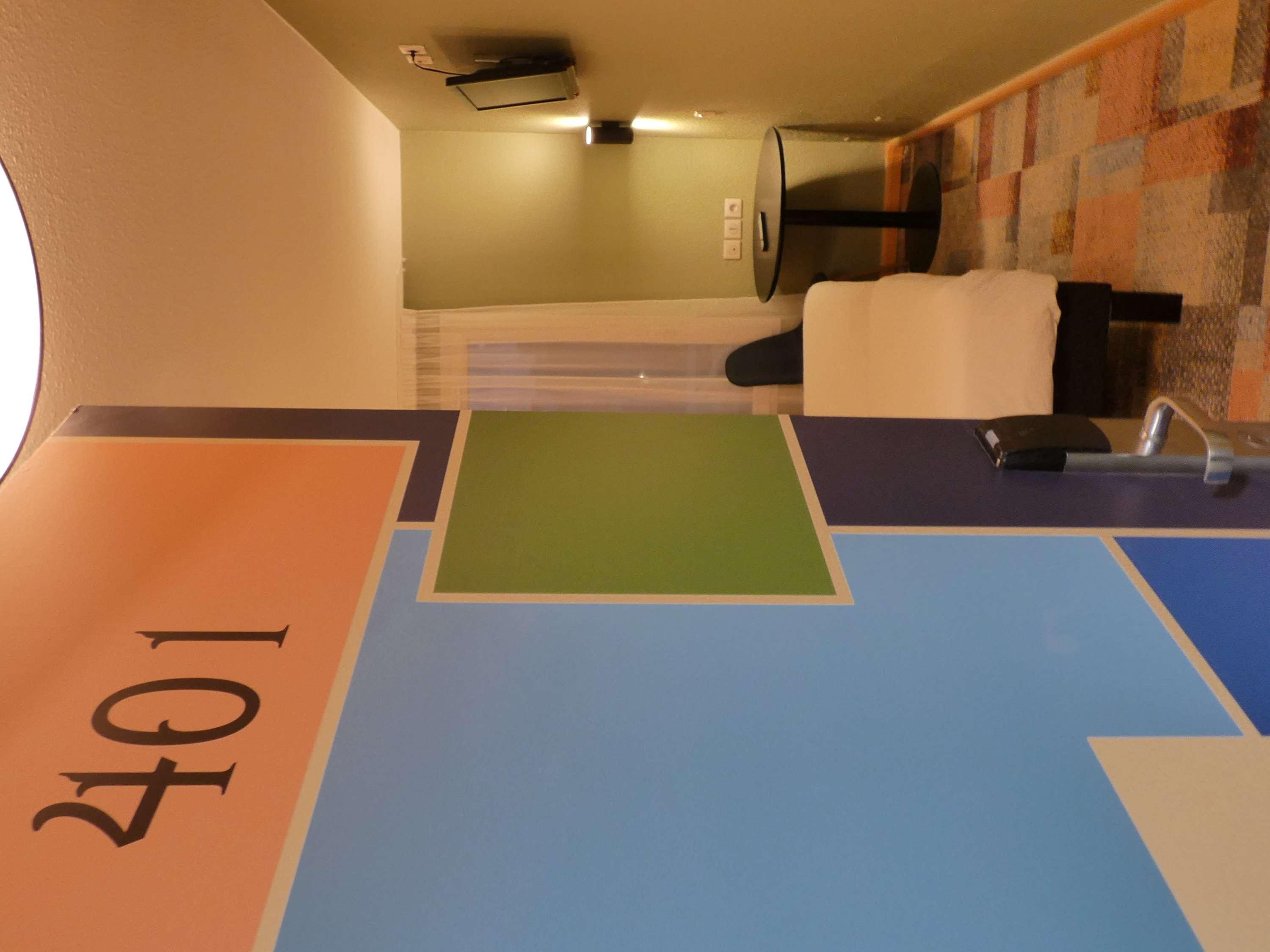 Ibis Styles Lyon Croix Rousse Hotel Екстериор снимка