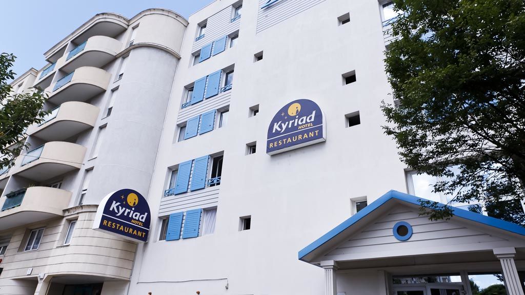 Ibis Styles Lyon Croix Rousse Hotel Екстериор снимка
